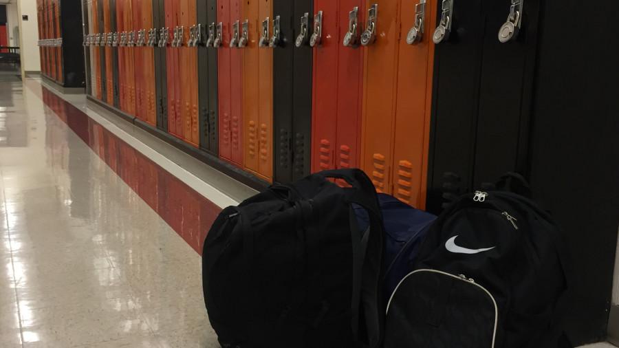Backpacks put a strain on students bodies