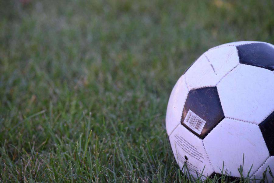 MHS girls soccer takes on Calvert High School at the state finals