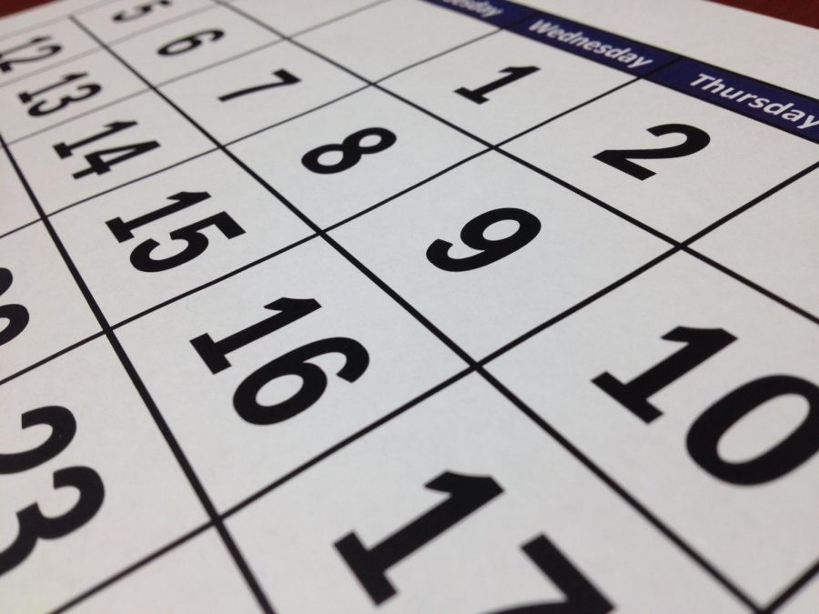 FCPS drafts two calendar options for the 2020-2021 school year